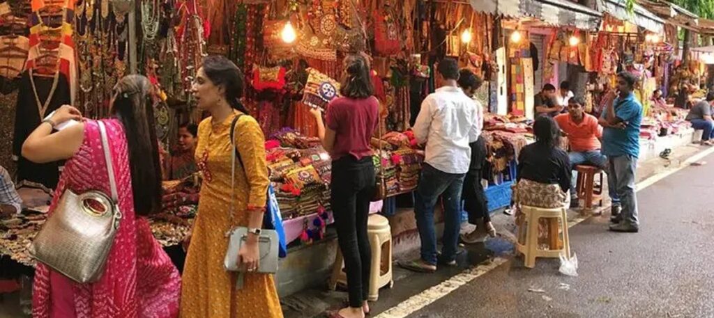 Shopping in Pushkar