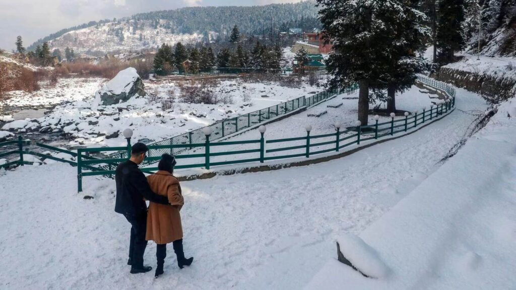 Snowfall in Pahalgam Jammu & Kashmir