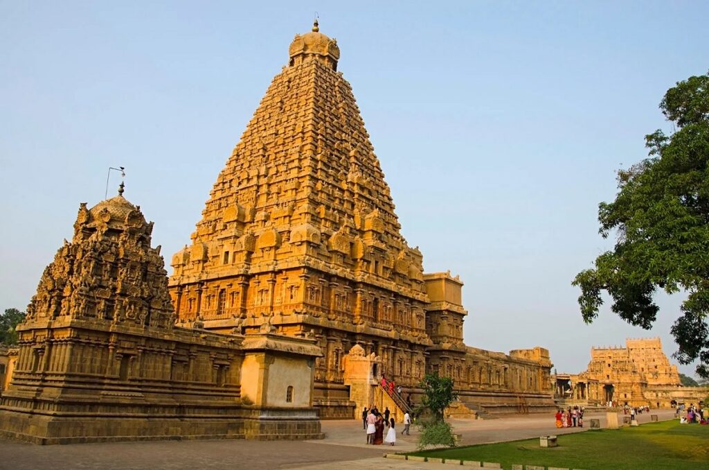 Brihadeeswarar Temple Thanjavur Tamil Nadu