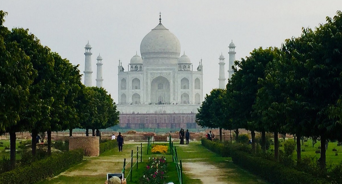 Mehtab Bagh in Agra