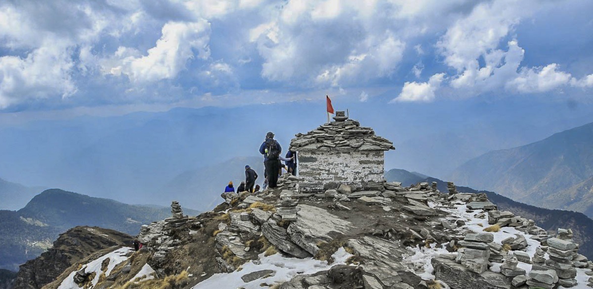 Hike to Chandrashila Summit