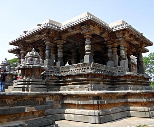 Hoysaleswara Temple, Halebidu