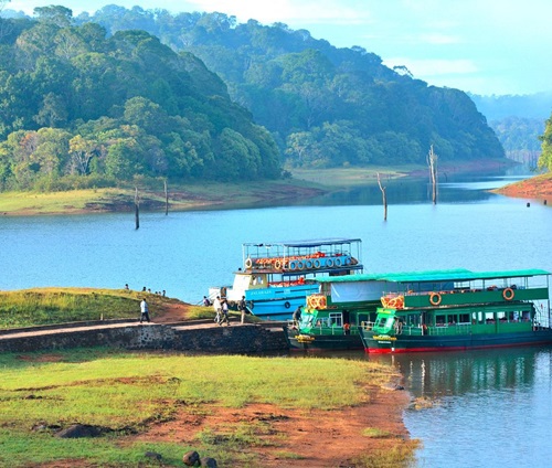 Periyar Lake