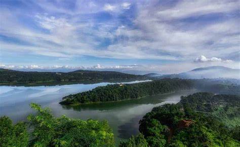 Lush green landscape of Nongpoh